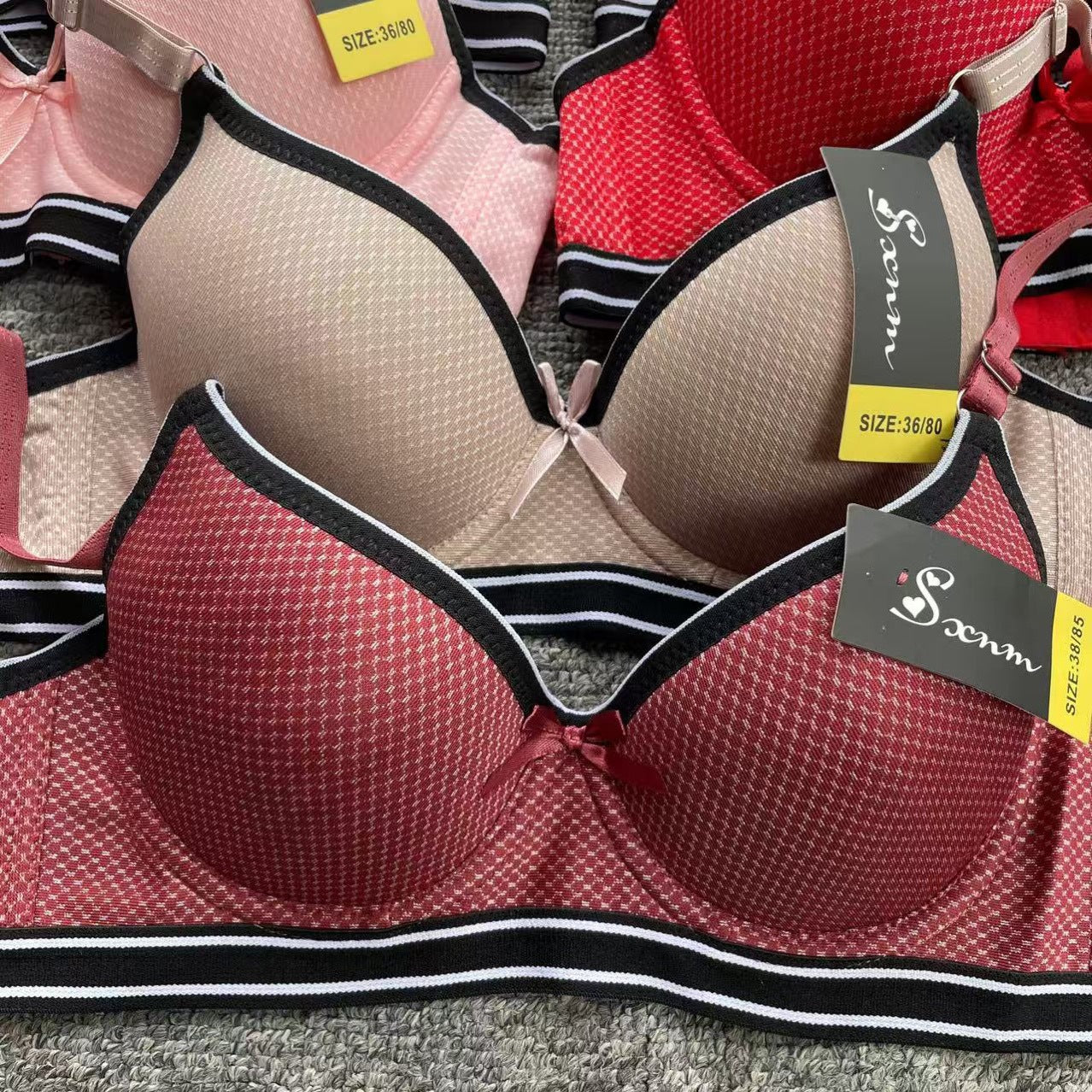 YY-10 Simple and comfortable student-friendly bra without underwire, push-up bra for small chest, to collect side breasts and adjust breasts, new style